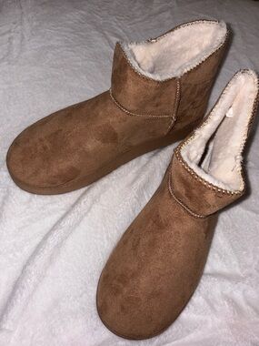 Life Stride Brown Plush-Lined Slip-On Ankle Slippers